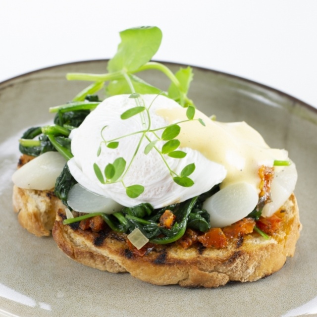 Eggs Benedict Florentine with Dutch asparagus