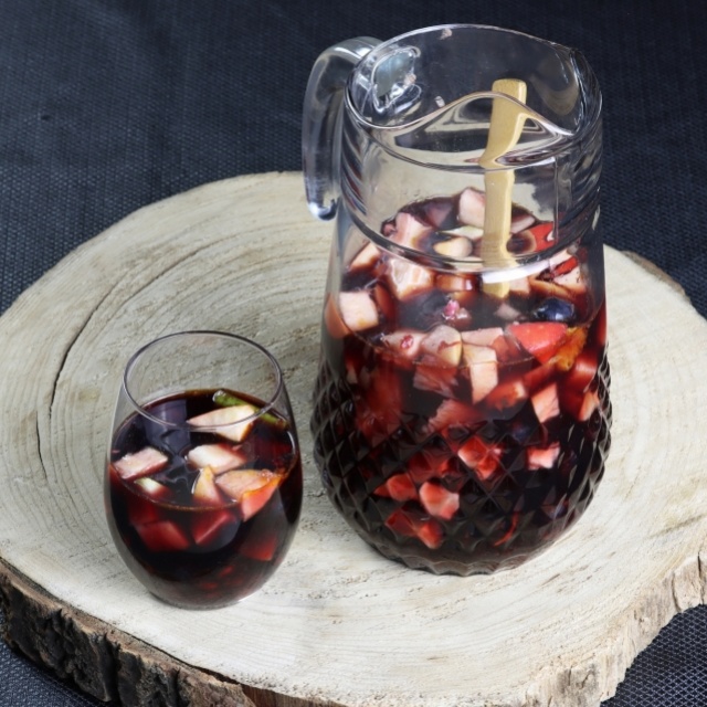 Winter sangria