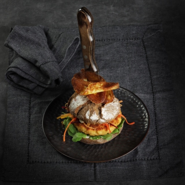 Risotto burger with sweet-and-sour pickled carrot, onion and roasted garlic