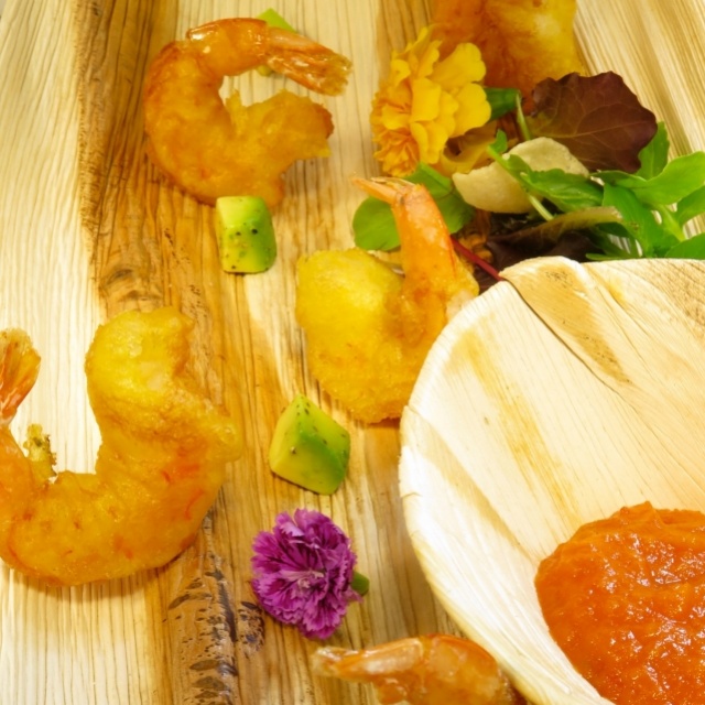 Gamba tempura met tomaat-gemberchutney