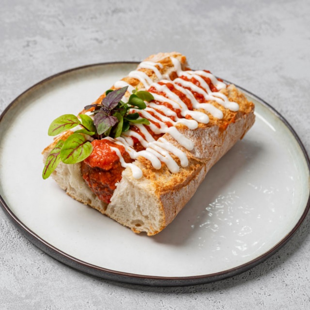 Albòndigas-Sandwich mit Alioli